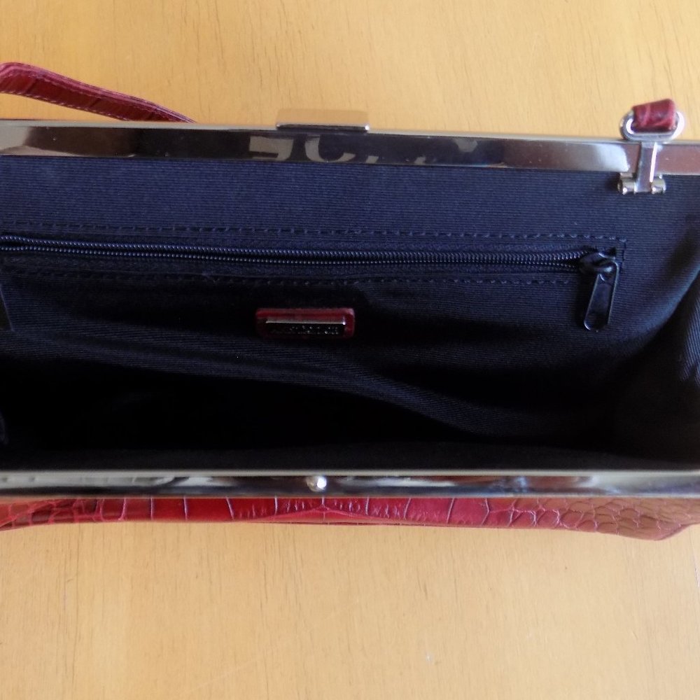 Ann Taylor Red & Black Crocodile Print Bag - Picture 2 of 3